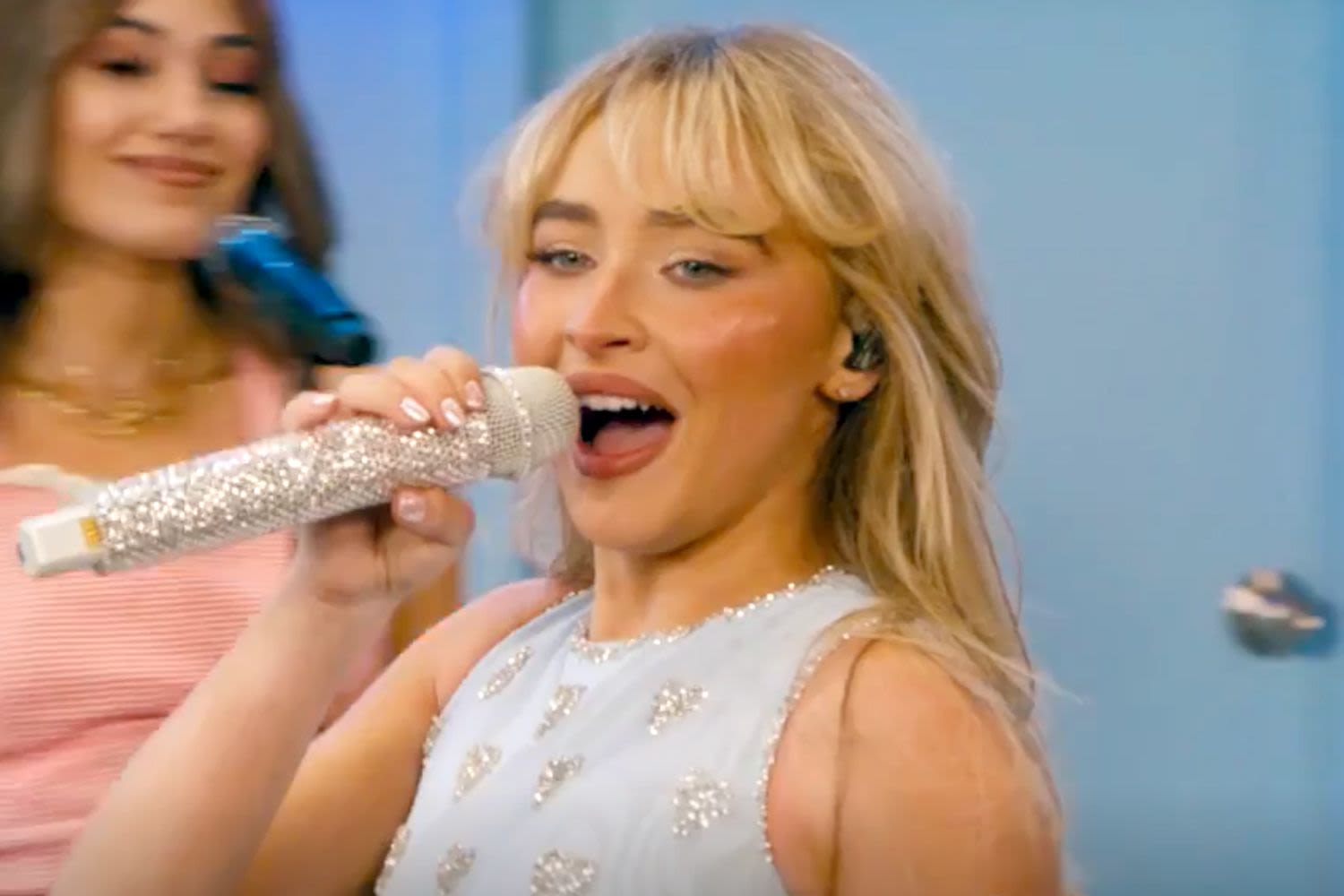 Sabrina Carpenter Brings Her 'Espresso' to the Metaverse in Trailer for VR Concert — Watch