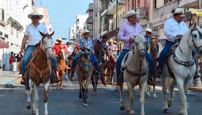 Regresa al desfile ganadero al Centro Histórico de Veracruz