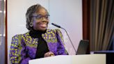 Líder de instituto de política econômica para a África defende gasto social ‘mais inteligente’