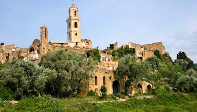 Bussana Vecchia: The battle over Italy's eclectic, handbuilt village