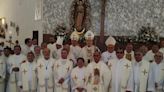 Celebra el Padre Tony 30 años de ordenación sacerdotal