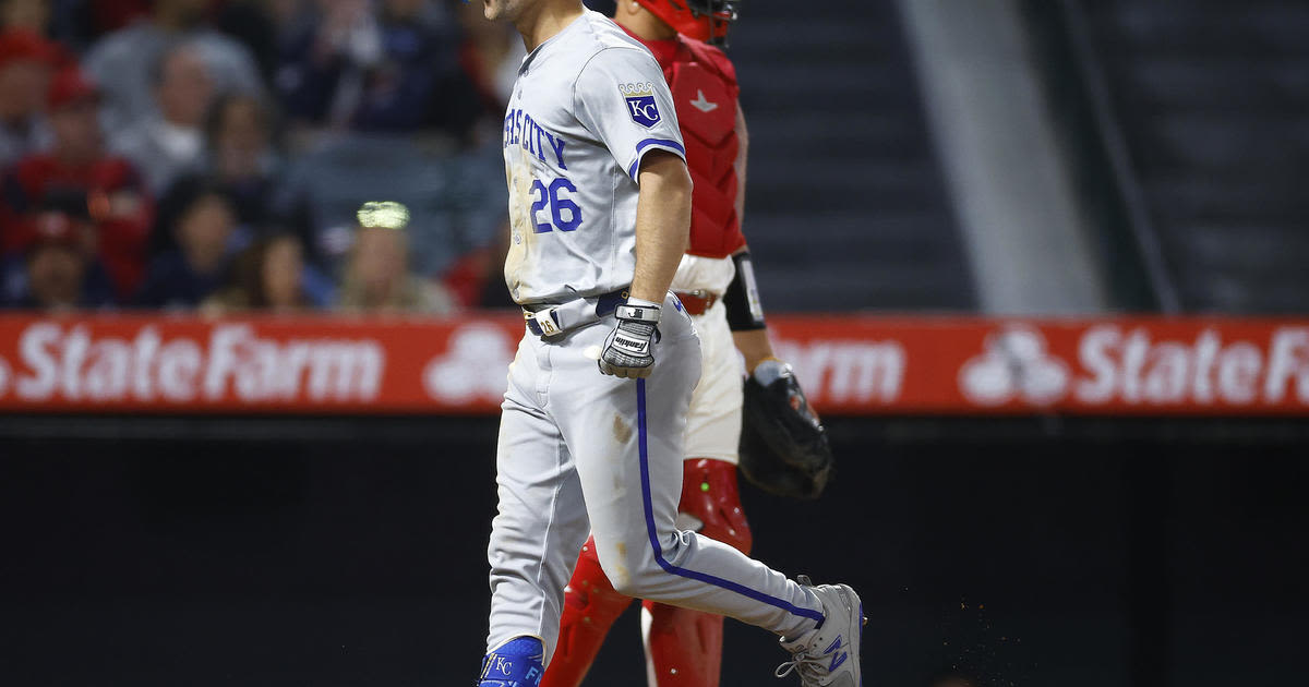 Jo Adell's 3-run homer and Kevin Pillar's big night propel the Angels past the Royals 9-3