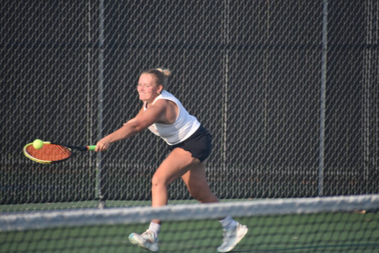 Tiger tennis stays on the upswing