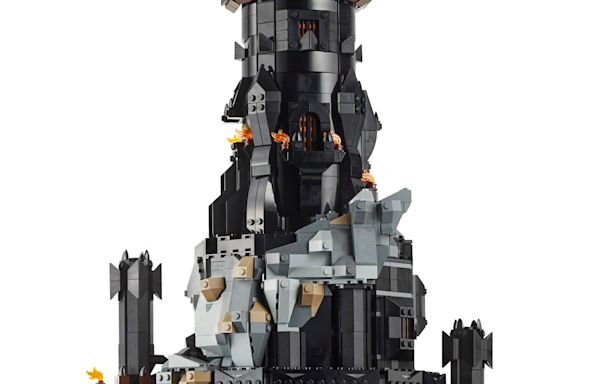 LEGO’s New LORD OF THE RINGS: BARAD-DÛR Set Invites You on a Journey to Mount Doom