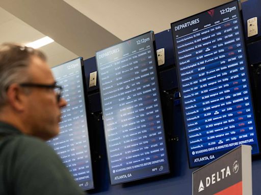 Delta to Reimburse Passengers Who Booked Another Airline Amid Mass Cancellations