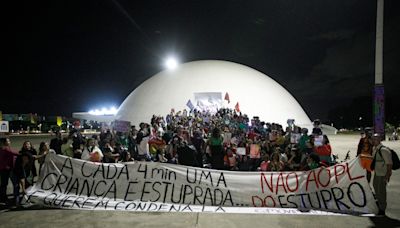 De multa para caridade até o PL Antiaborto: antes dominante, direita acumula derrotas na arena virtual