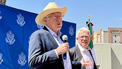 Violencia en Sinaloa 'no es culpa de Estados Unidos', responde Ken Salazar a AMLO