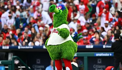 Philadelphia Phillies Mascot Completely Whiffs On Historic Homer
