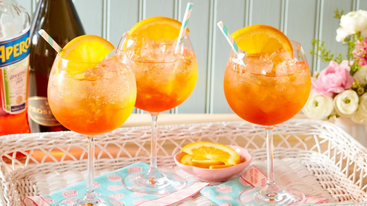 Beat the Heat With a Smooth Summer Cocktail