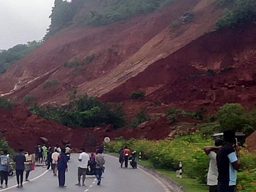 Uttara Kannada landslip: Kerala CM’s office asks officials to expedite search for missing trucker