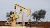 El petróleo de Texas sube un 3 % y cierra en 70,1 dólares, por los avances sobre la deuda