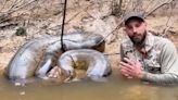 La emoción de un veterinario argentino al encontrarse por primera vez con una anaconda gigante en el Amazonas