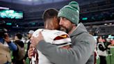 Aaron Rodgers fue elegido como el jugador más inspirador de los Jets por sus compañeros de equipo