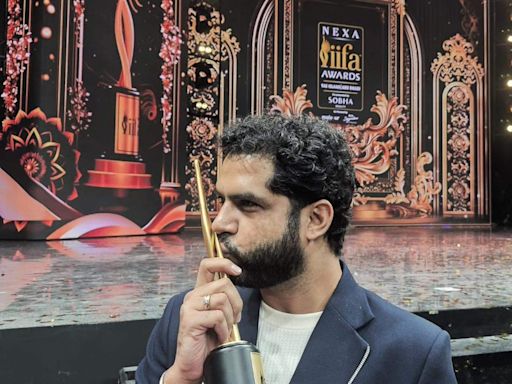 DAVV Alumnus Gets IIFA Award For Best Adapted Story & Screenplay For 12th Fail