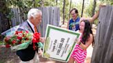 A $100,000 surprise: Dunnellon woman gets visit, and really big check, from Publishers Clearing House