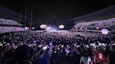 聽完演唱會就要續攤！ Coldplay拉抬夜市人潮 高雄各大夜市開紅盤