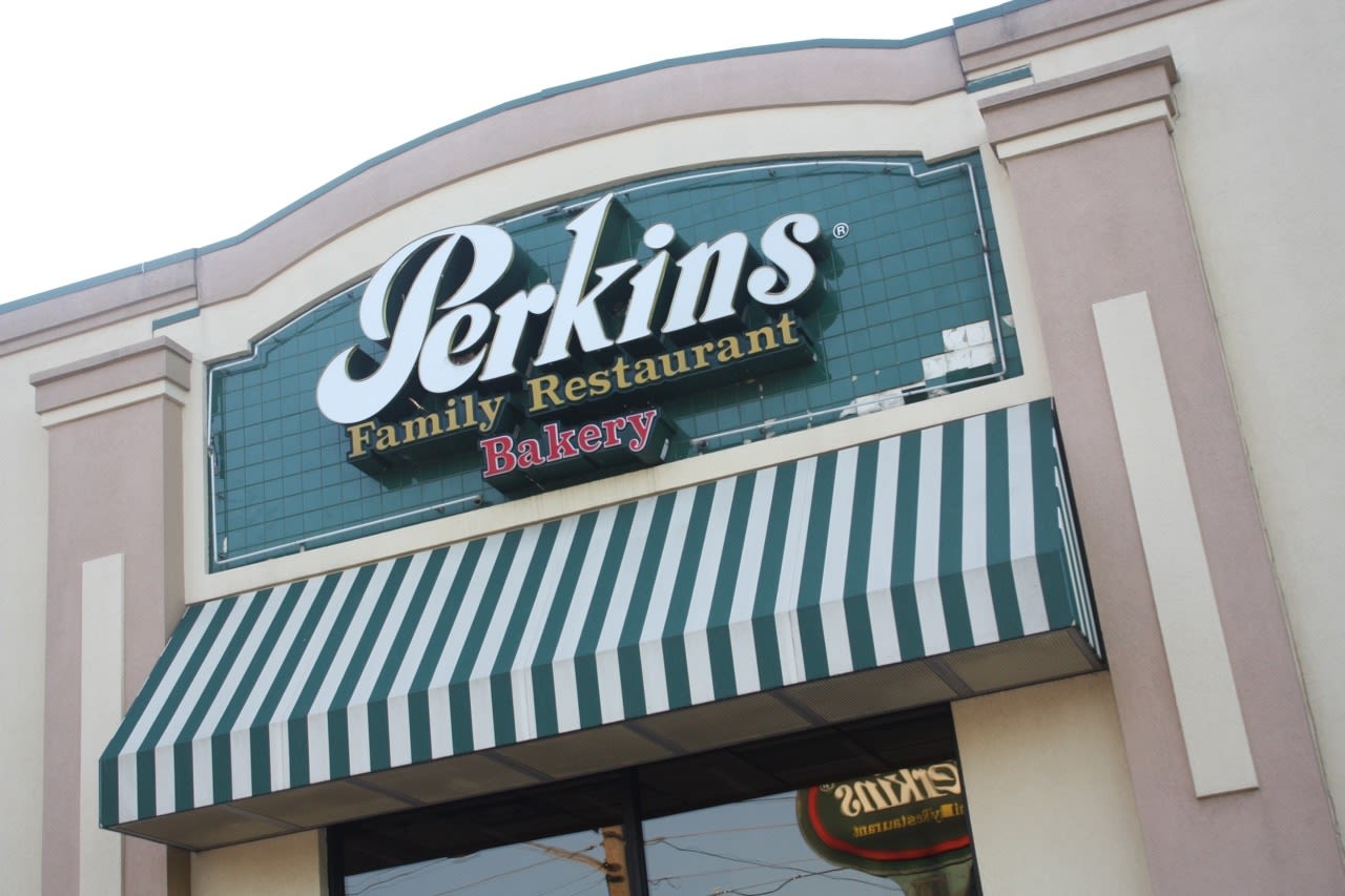 Restaurant overhaul: Perkins to renovate stores, rebrand with new name and logo