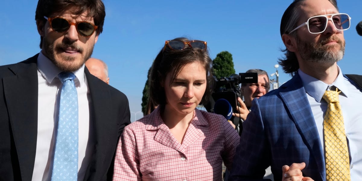 Amanda Knox asks Italian court to clear her of slander charge, saying police forced the confession