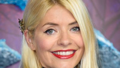 Holly Willoughby thanks undercover officer who foiled plan to kidnap her