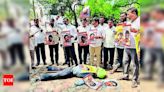 Panchamasali Activists Burn Nirani’s Effigy For His Remark On Hebbalkar’s Community | Hubballi News - Times of India