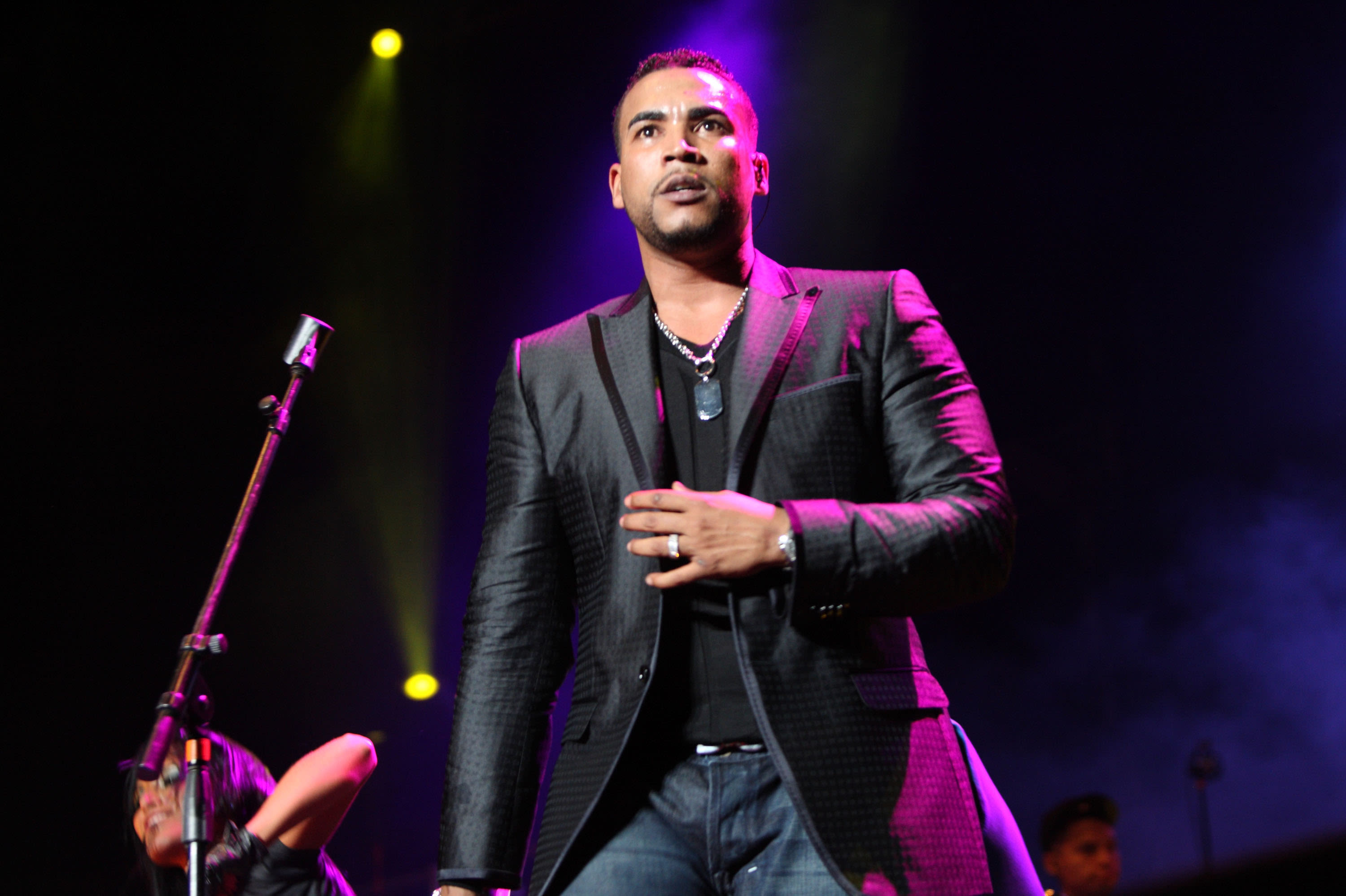 Reggaeton star Don Omar reveals cancer diagnosis via Instagram post