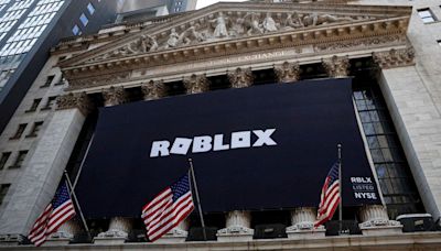 Roblox forecast cut adds to videogame gloom, shares fall most in two years