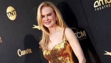 Nicole Kidman deslumbra en su gala tributo con un vestido de lentejuelas en una velada repleta de estrellas