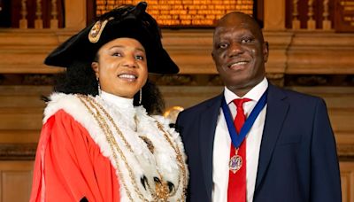 New lord mayor of Leeds sworn in
