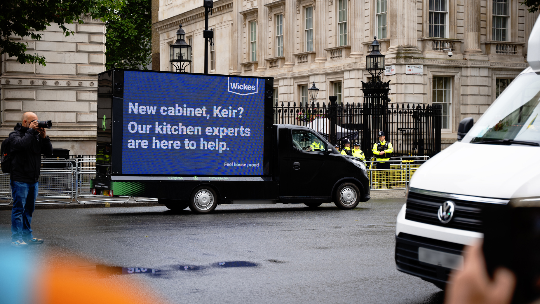 Cheeky Ads from Wickes Mark Keir Starmer's Arrival to No.10 Downing Street | LBBOnline