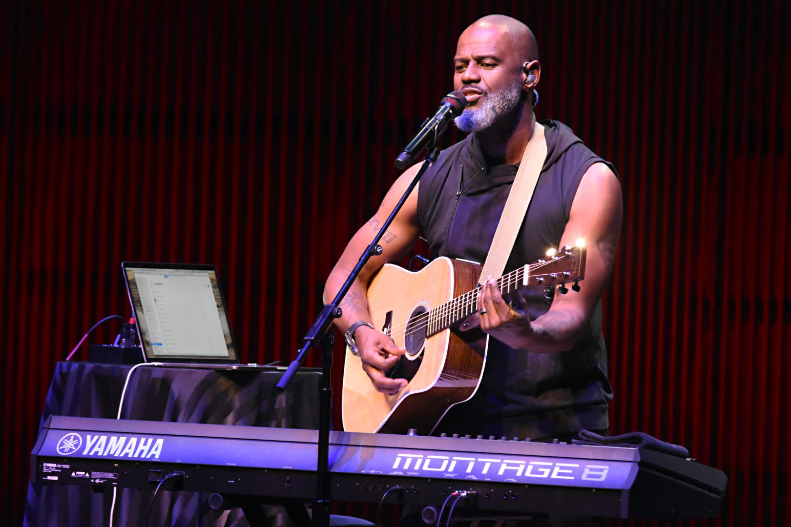 Brian McKnight's concert canceled for calling kids 'evil'