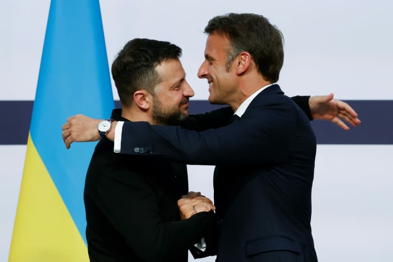 Macron denounces 'pacifists' and 'spirit of defeat' on Ukraine