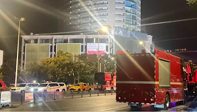 Incendio en centro comercial en China deja al menos 18 muertos
