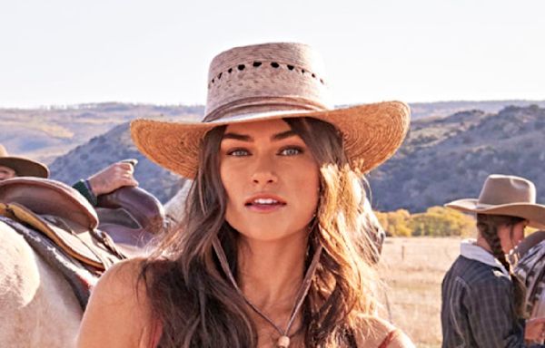 SI Swimsuit Model Myla Dalbesio Was Daring in Wyoming