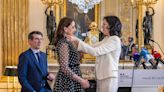 Francia concede medallas de las Artes a la cantante Luz Casal y a la bailarina Blanca Li