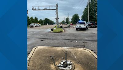 CPD: Crash knocks pole down in Collierville