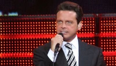 Latin icon Luis Miguel’s tour shifts 3.1m tickets