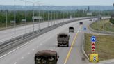 Video shows Russian workers tearing up highways to block Prigozhin's advance on Moscow