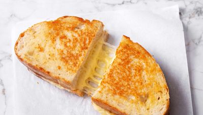 These Are the Best Cheeses for Grilled Cheese, According to Chefs