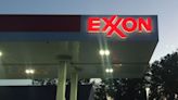 Be Sure To Check Out Exxon Mobil Corporation (NYSE:XOM) Before It Goes Ex-Dividend