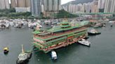 Hong Kong’s Floating Jumbo Restaurant Capsizes at Sea