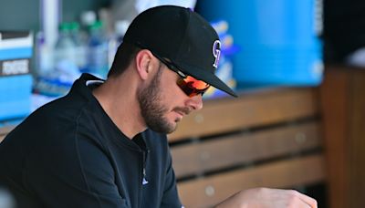 Keeler: As Rockies’ Kris Bryant heads back to injured list, fans are ready to move on: “He can’t handle the game anymore”