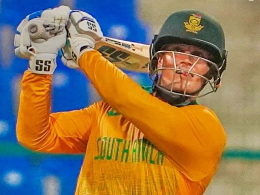 Openers Shine As South Africa Beat Ireland By 8 Wickets In 1st T20I - News18