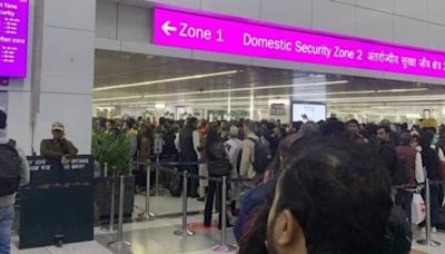 Microsoft Outage: Chaos Continue At Delhi Airport - DigiYatra Down, IndiGo Faces Long Queues