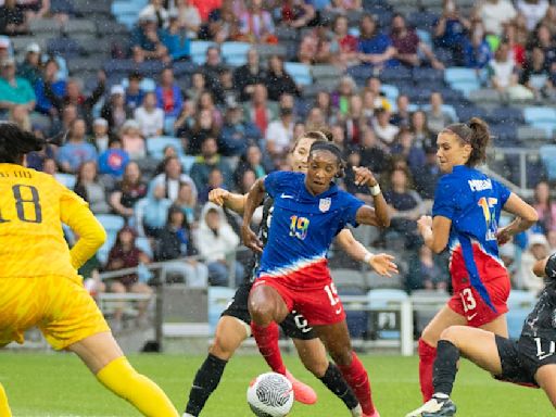 Dunn pays it forward, helps USWNT beat South Korea 3-0 at Allianz Field