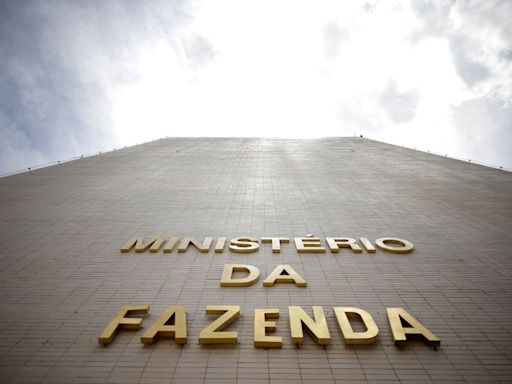 Fazenda quer gastar R$ 3,8 bilhões com Comitê Gestor do IBS Por Poder360