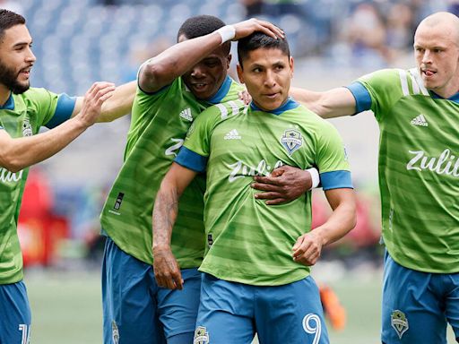 La exorbitante cifra que le costaría a Seattle Sounders por rescindirle el contrato a Raúl Ruidíaz