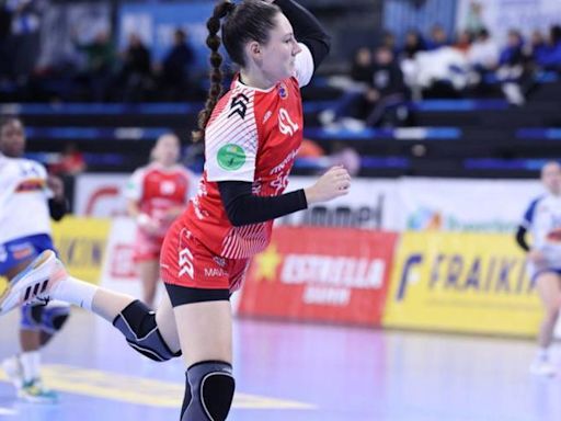 Lucía Méndez cambia el Motivemarket.com Gijón por el Lobas Oviedo Balonmano Femenino