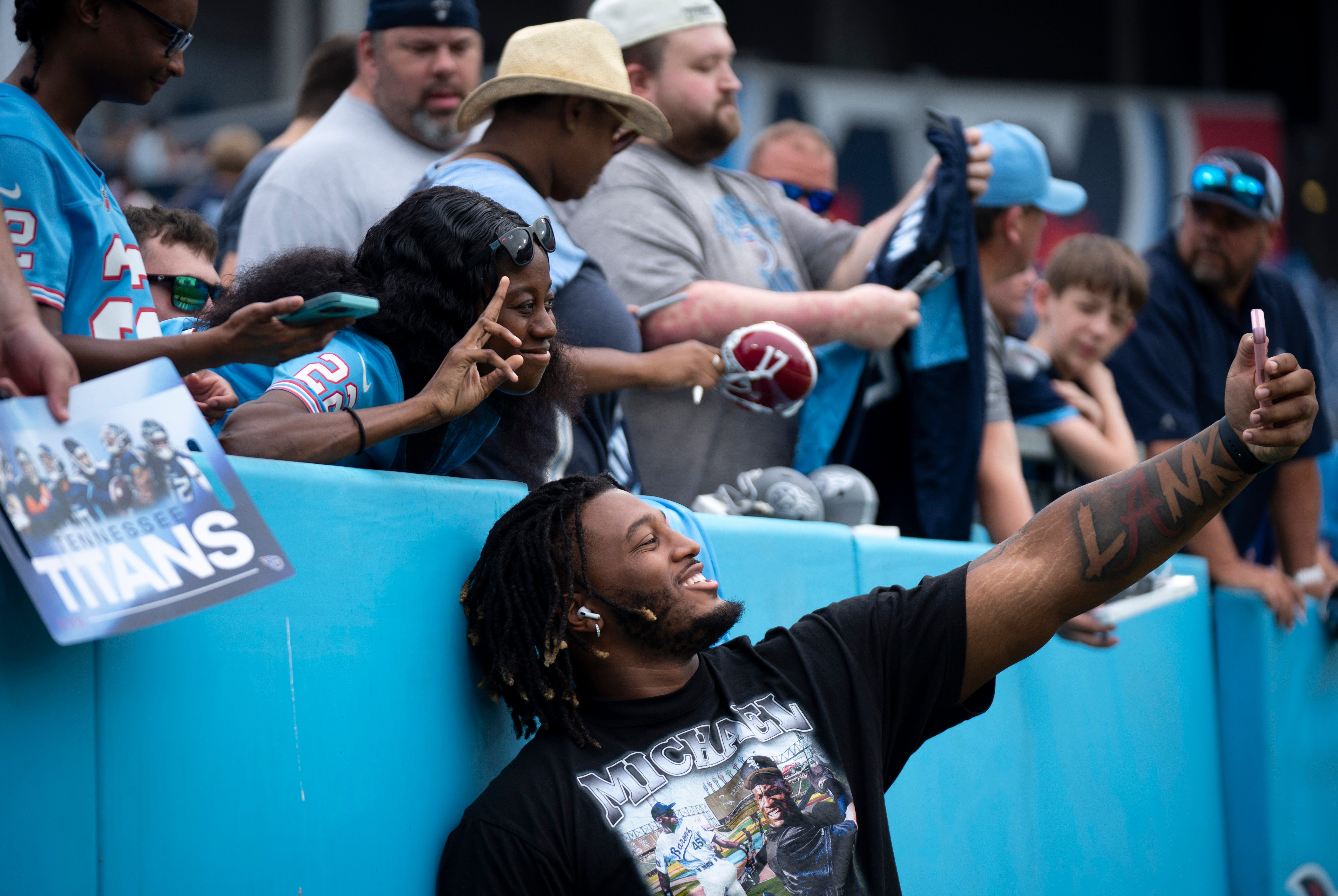 Tennessee Titans practice in front of fans at Nissan Stadium: Will Levis, JC Latham