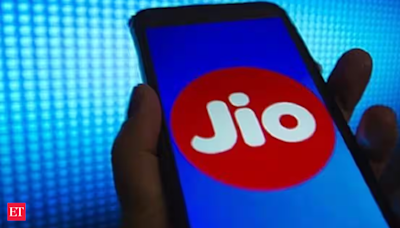 Jio pays Rs 973.63 cr to buy 1800 MHz in Bihar, West Bengal