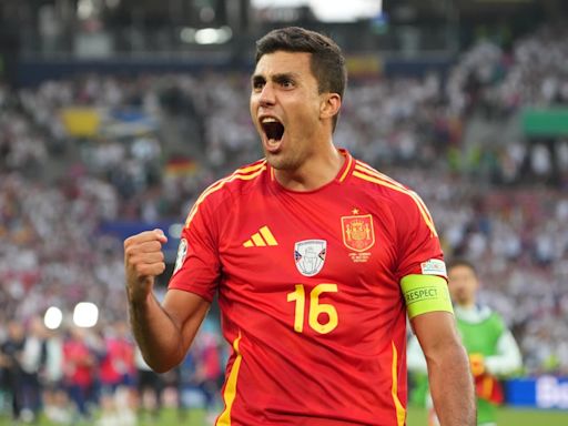 Rodri: Dani Carvajal Believes Spanish Team-Mate 'Perfect' For Real Madrid